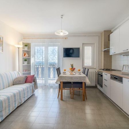 Apartment La Mare Stobreč Esterno foto