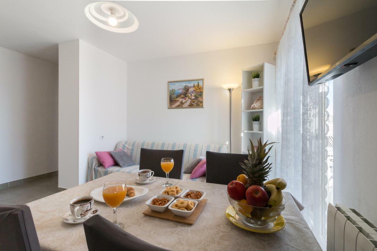 Apartment La Mare Stobreč Esterno foto